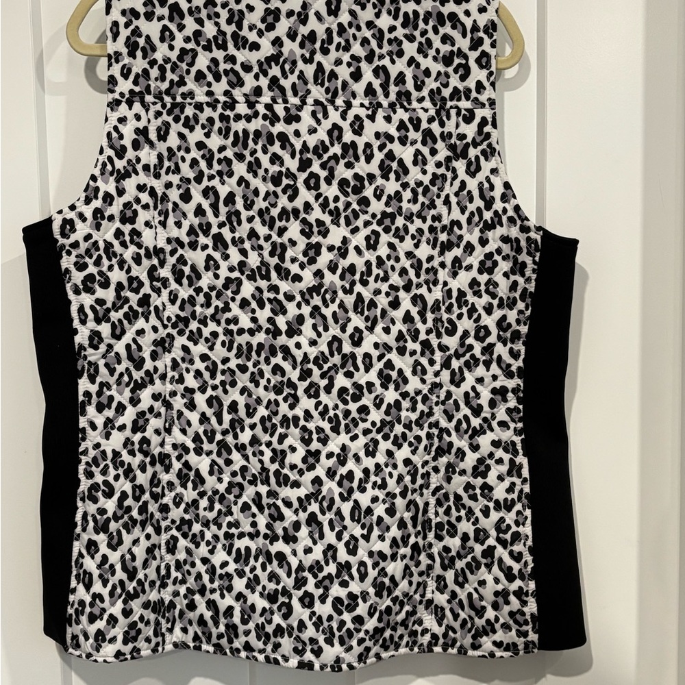 Vest light weight Black and white leopard print - Picture 6 of 6